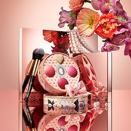 Pat McGrath Labs x Bridgerton Blushing Delights - Paleta de tez